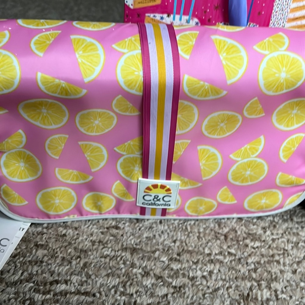 Makeup bag set